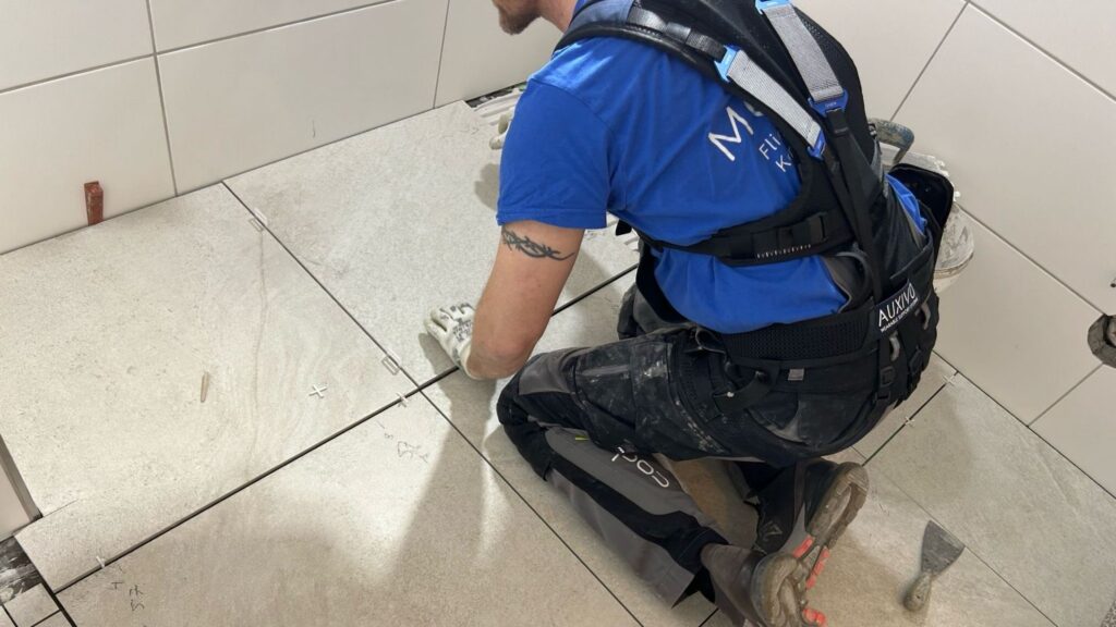 Alívio Ergonômico para Profissionais da Construção: Com LiftSuit